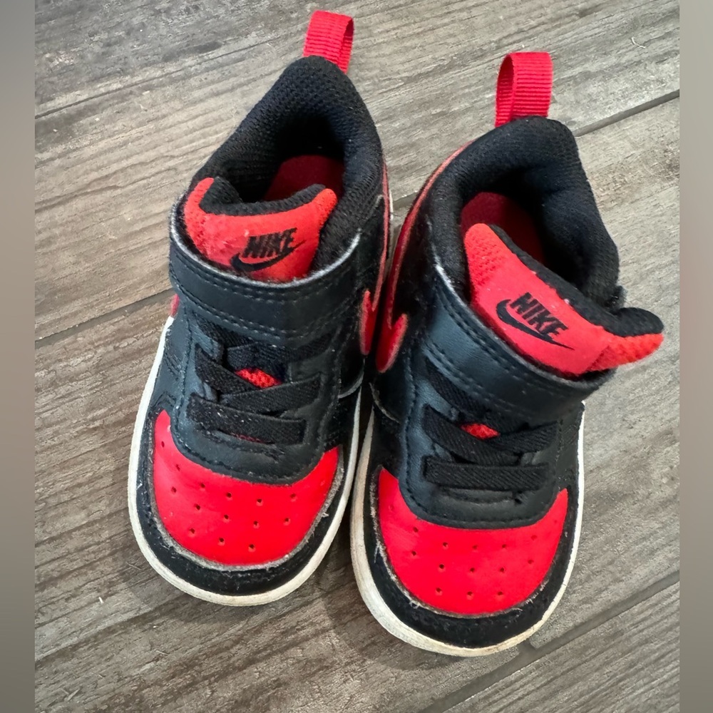 NIKE COURT BOROUGH LOW 2​ - Picture 2 of 9